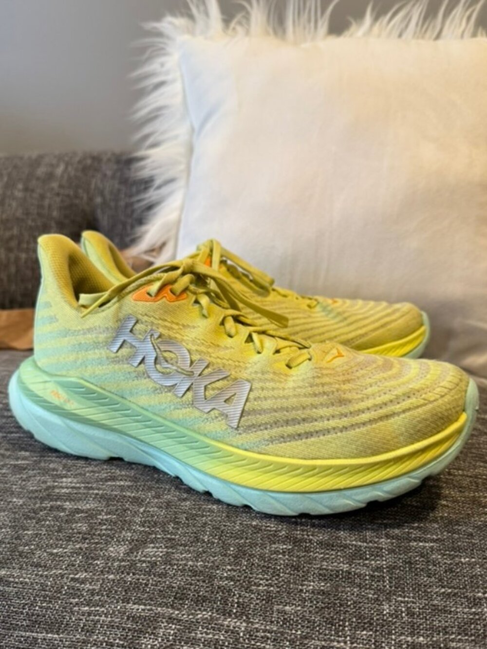 HOKA Mach 5 Running Shoes Women’s 10 Citrus Glow Road Running Sneakers EUC